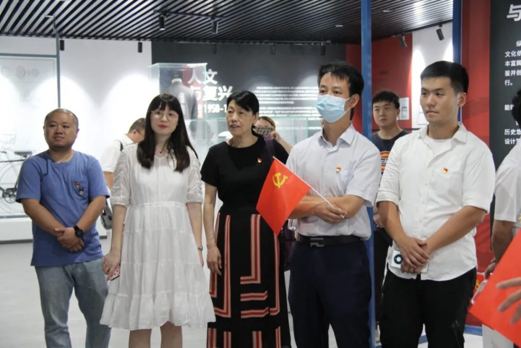 這樣的黨史學(xué)習(xí)教育專題課，怒贊??！
