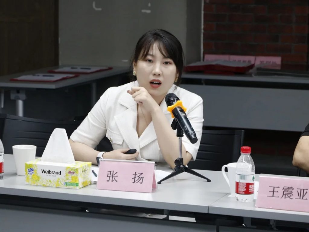 產業、行業現狀及發展趨勢調研研討會暨就業實習基地簽約儀式圓滿落幕
