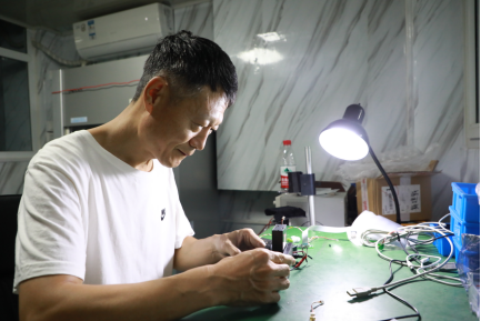 園區·人物丨靳建新--苦心鉆研，堅定不移的探尋內窺鏡的研發奧秘