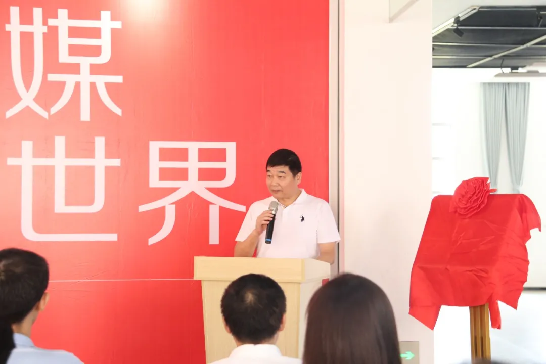 喜訊！中部教裝城喜迎一國(guó)內(nèi)知名設(shè)計(jì)大咖入駐，他是誰(shuí)？