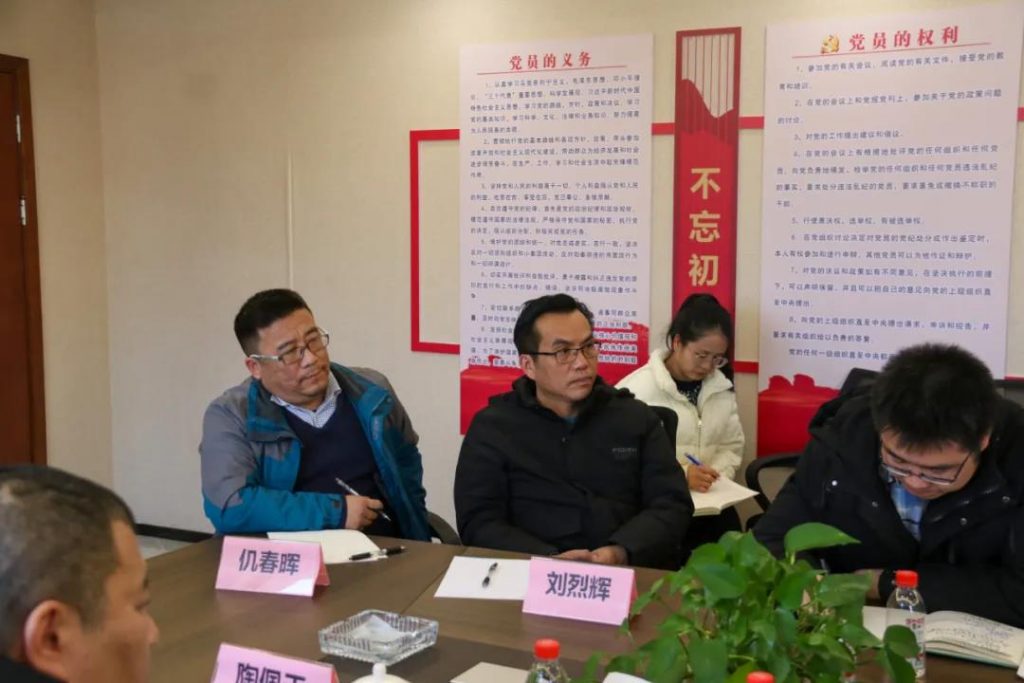 江西的設(shè)計(jì)產(chǎn)學(xué)研工作怎么做？這場(chǎng)頭腦風(fēng)暴來(lái)支招…