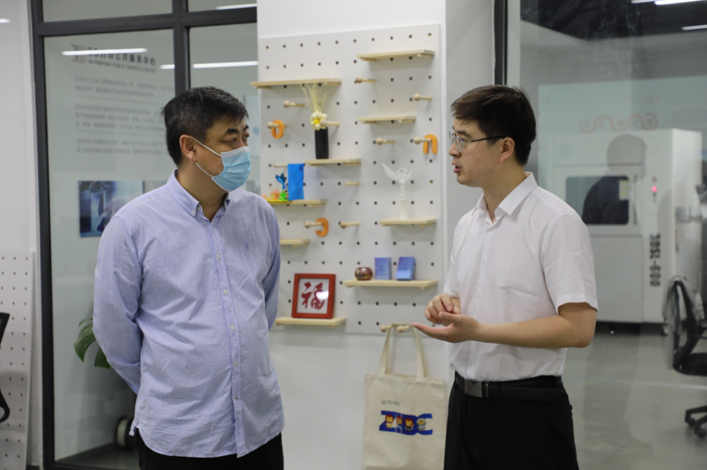 焦作市科協(xié)副主席李峰一行，蒞臨設(shè)計城開展省科普教育基地調(diào)研工作