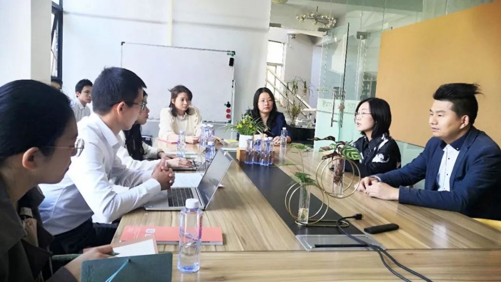 資深法律顧問團隊走進設計城，為企業高質量發展保駕護航！