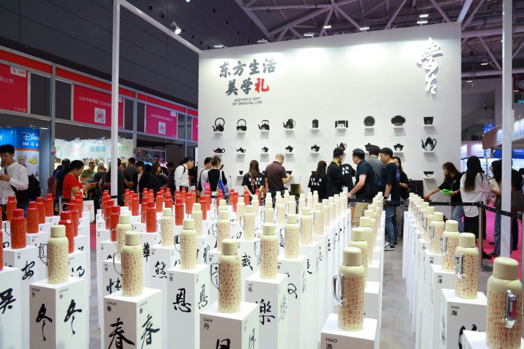 潮趣實(shí)用！廣東工業(yè)設(shè)計(jì)城創(chuàng)意好物閃耀秋季深圳禮品展