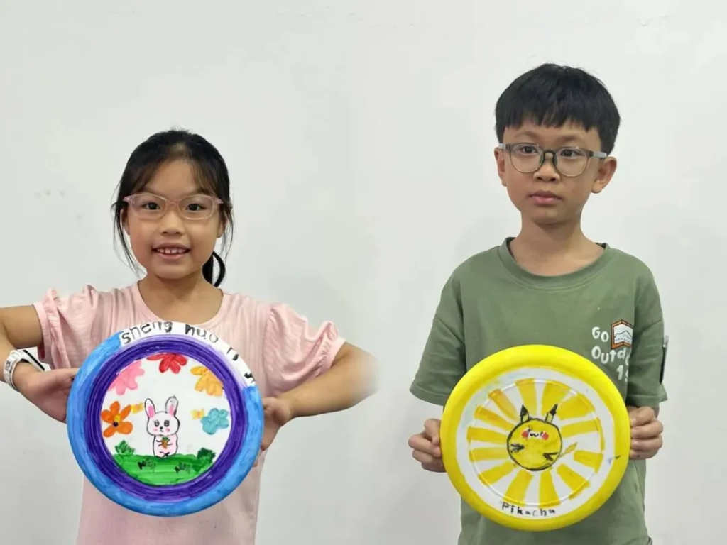 青春黨建+暑期托管，100名小小設(shè)計(jì)師玩轉(zhuǎn)“國(guó)潮學(xué)堂”！