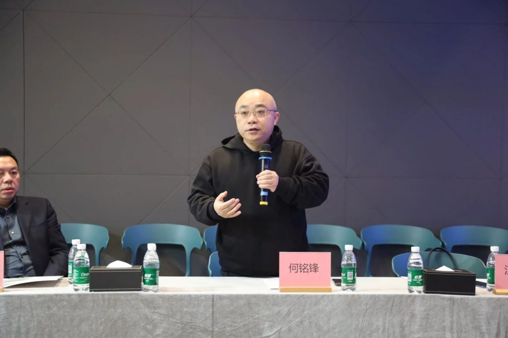 廣東工業(yè)設(shè)計(jì)城與湖南工業(yè)大學(xué)機(jī)械工程學(xué)院簽訂產(chǎn)學(xué)研合作協(xié)議